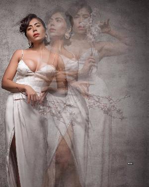 Farrah Kader Hot 2019 30.jpeg Farrah Kader Hot & Topless